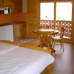 Les Hotell 3*