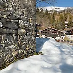 Les Hotell 3*