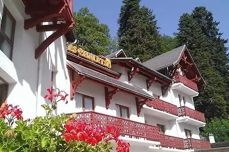 Les Hotel