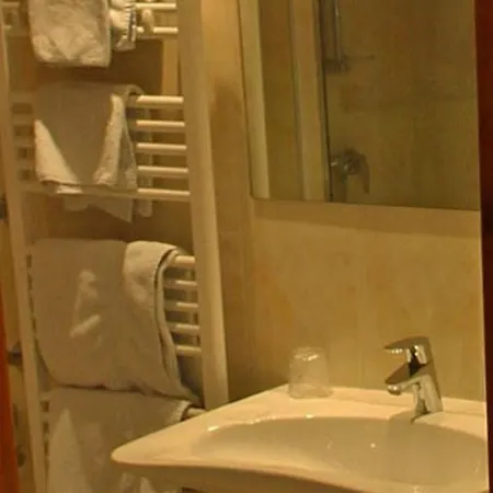 Otel Les Brides-les-Bains
