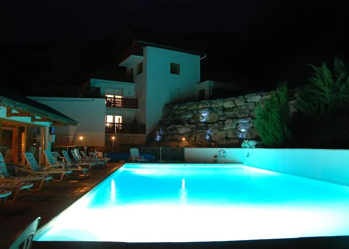 Les Hotel